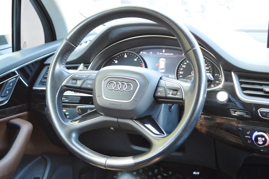 Продам Audi Q7 2015 года в Одессе