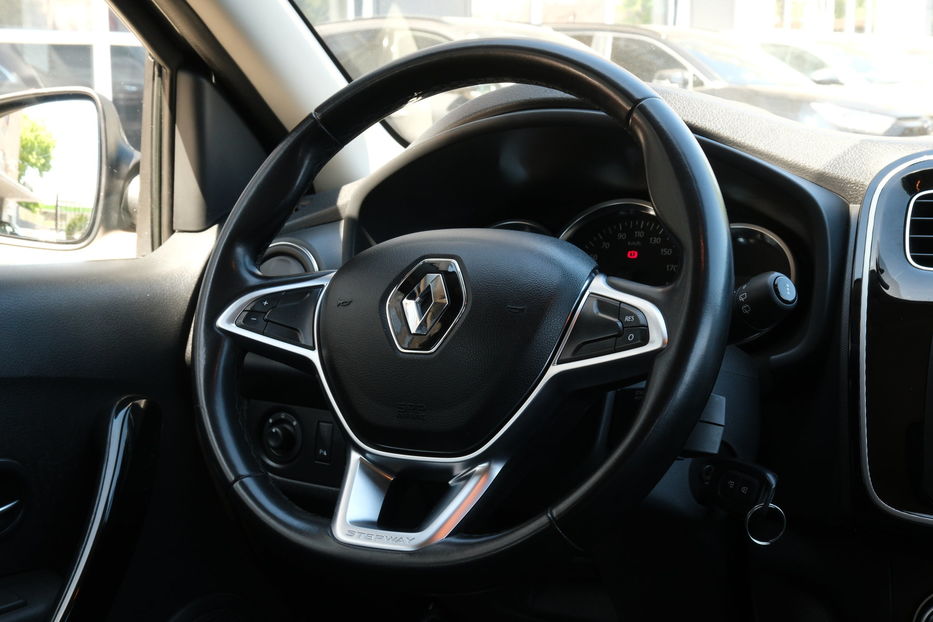 Продам Renault Sandero 2020 года в Одессе