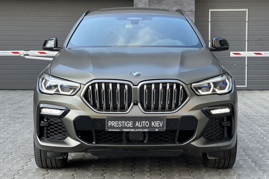 Продам BMW X6 M50D 2020 года в Киеве