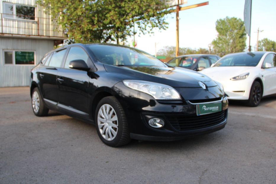 Продам Renault Megane 2013 года в Одессе