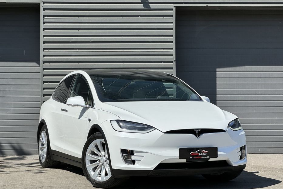 Продам Tesla Model X 75D 2016 года в Киеве