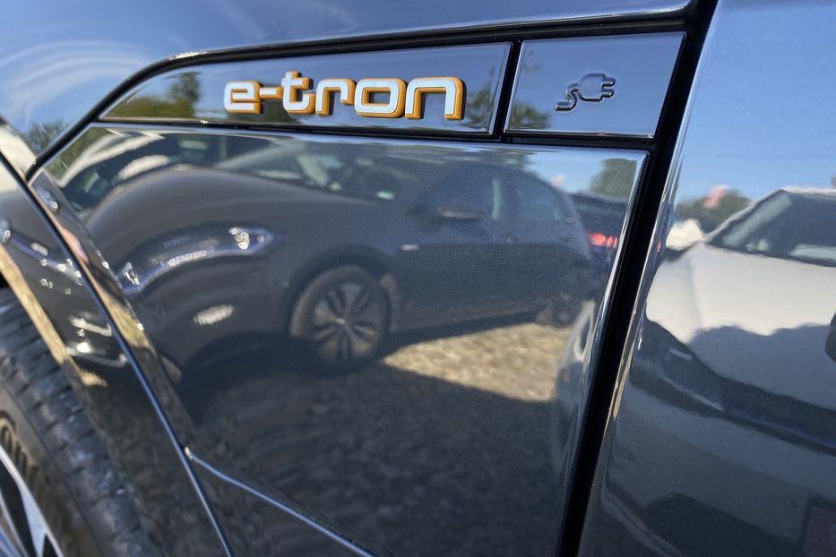 Продам Audi E-Tron 55 Максимальна комплектація 2020 года в Львове