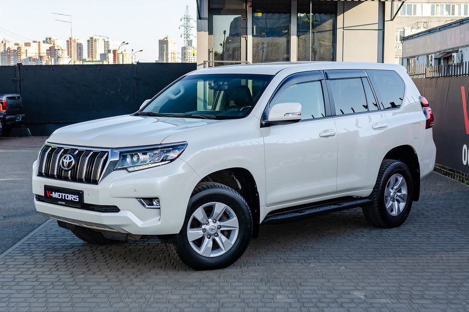 Продам Toyota Land Cruiser Prado 150 2.8TDI Comfort+ 2020 года в Киеве