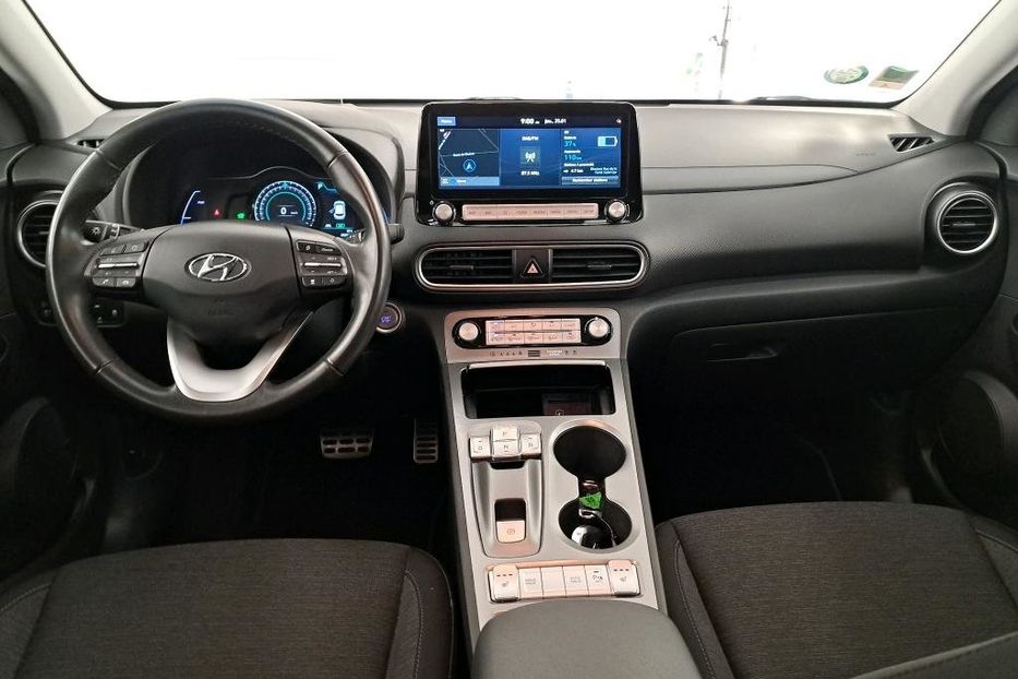 Продам Hyundai Kona ELETRO NE MALOWANA 39KW 2020 года в Львове