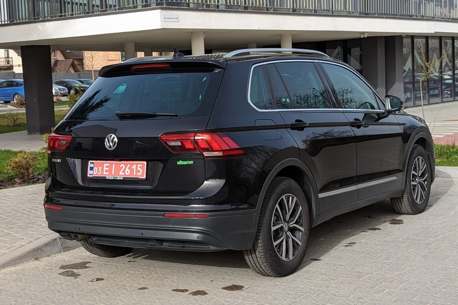 Продам Volkswagen Tiguan  Comfortline 2.0 TDI 110kW  2020 года в Львове