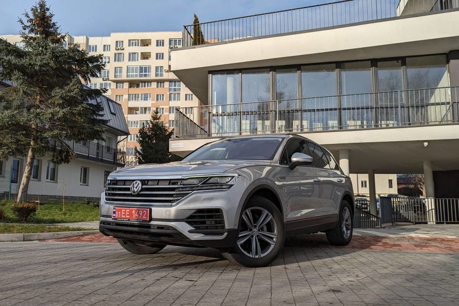 Продам Volkswagen Touareg  3.0 TDI SCR 210kW 2018 года в Львове