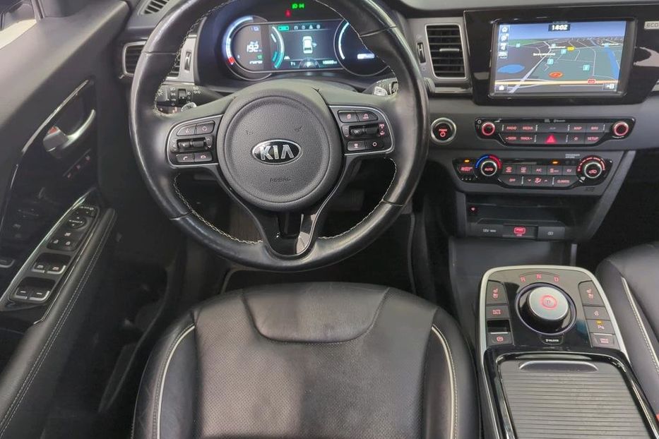 Продам Kia Niro Executive 64kWh SOH 100% 2019 года в Тернополе