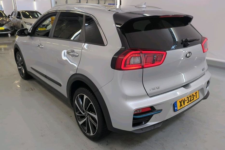 Продам Kia Niro Executive 64kWh SOH 100% 2019 года в Тернополе