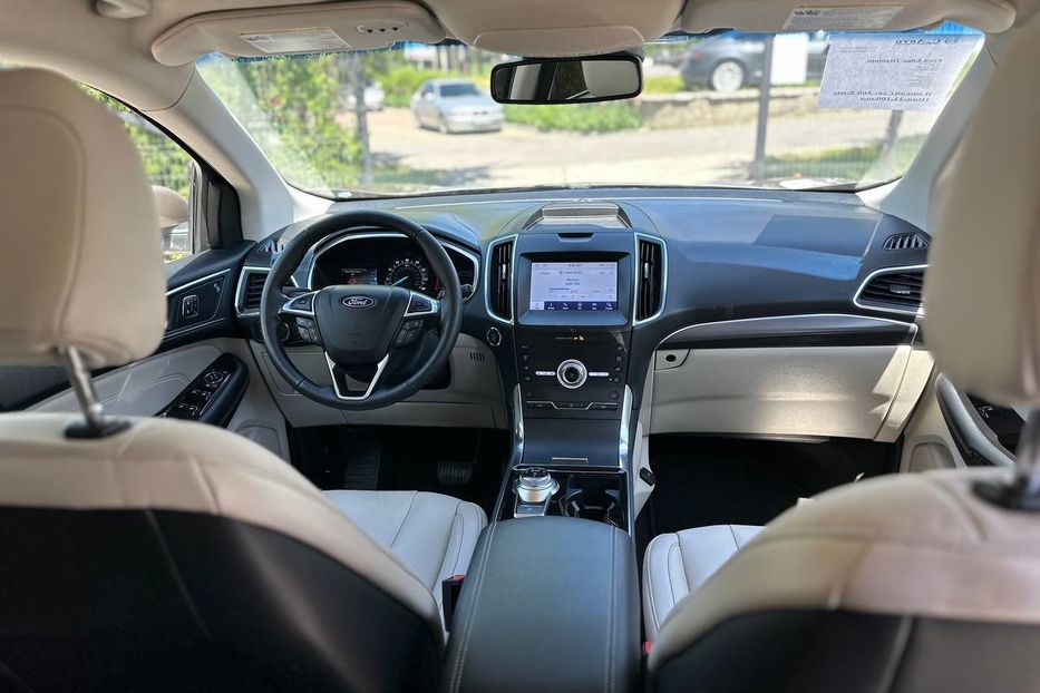 Продам Ford Edge Titanium 2020 года в Черновцах