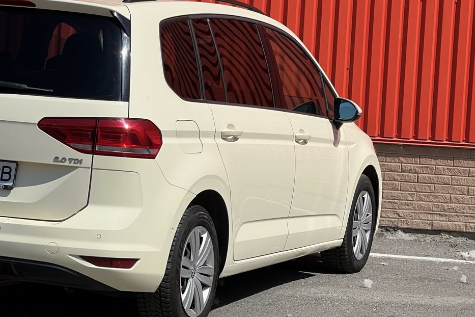 Продам Volkswagen Touran Diesel 2016 года в Одессе