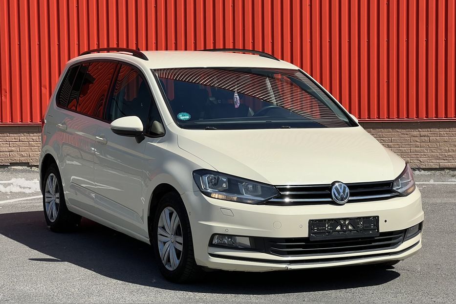 Продам Volkswagen Touran Diesel 2016 года в Одессе