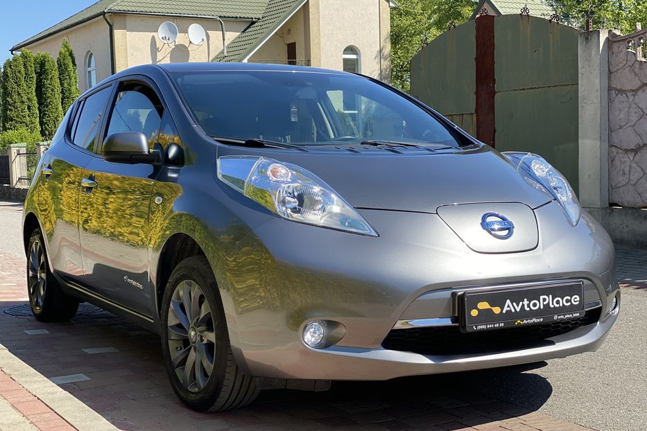 Продам Nissan Leaf 2015 года в Луцке