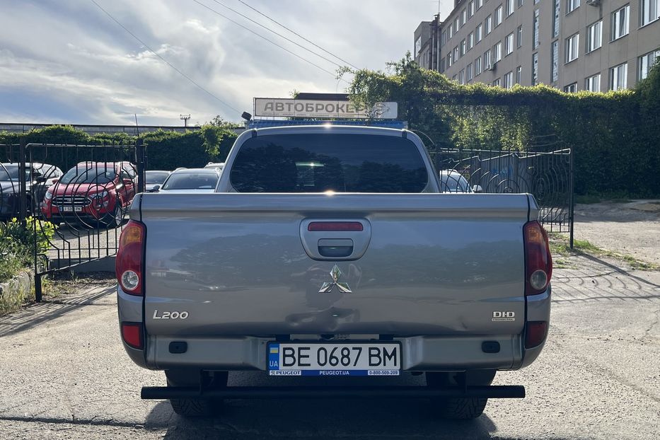 Продам Mitsubishi L 200 TDI Oficial 2014 года в Николаеве