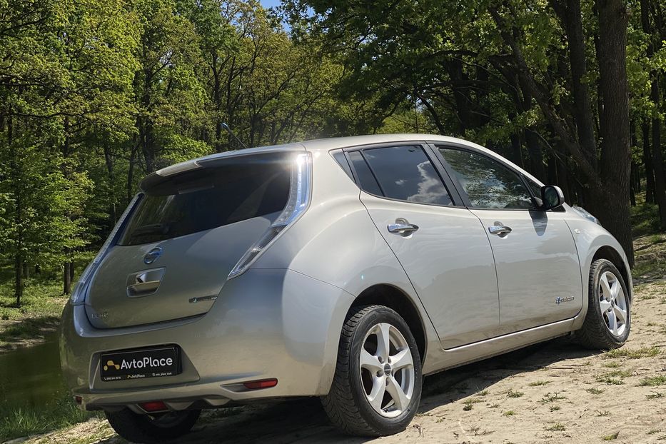 Продам Nissan Leaf 2013 года в Луцке