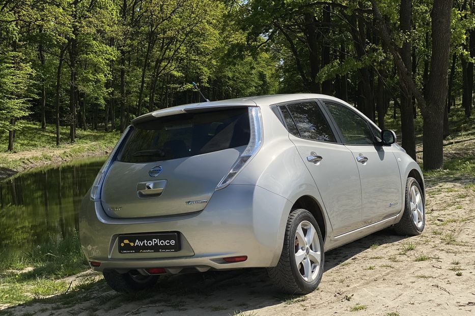 Продам Nissan Leaf 2013 года в Луцке