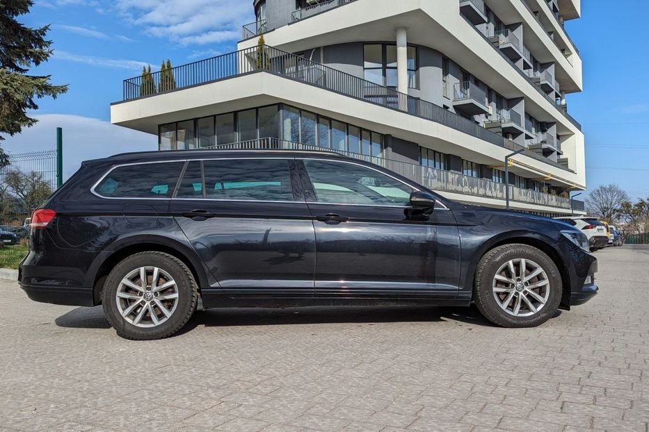 Продам Volkswagen Passat B8 R-Line 2.0 TDI 110kW Львів 2019 года в Львове