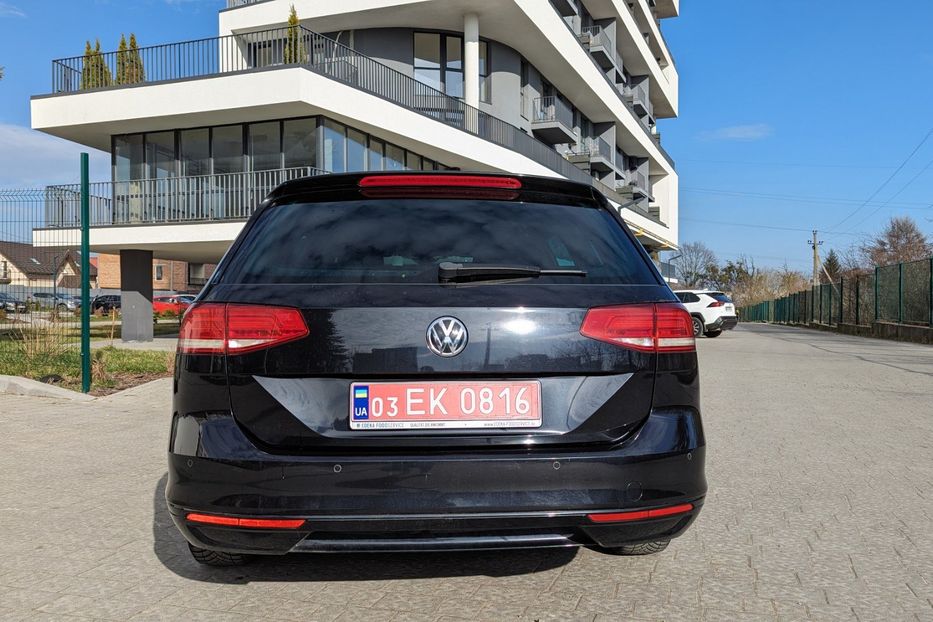 Продам Volkswagen Passat B8 R-Line 2.0 TDI 110kW Львів 2019 года в Львове