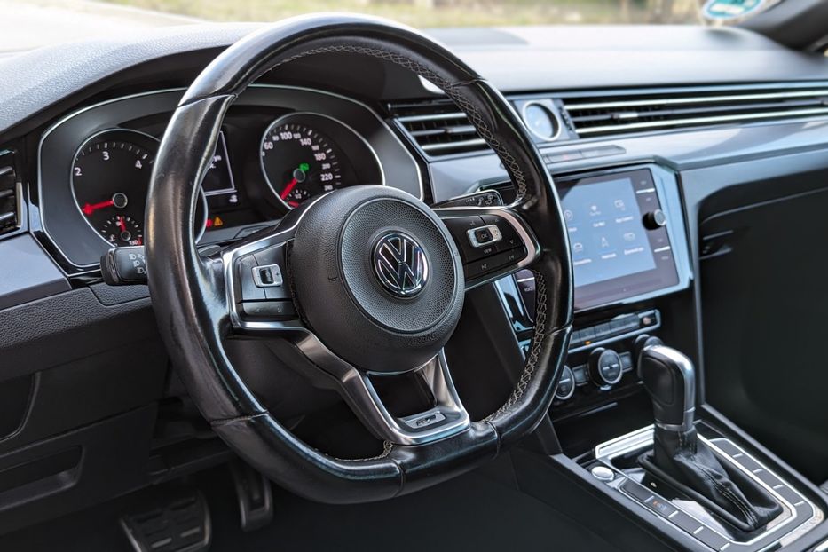 Продам Volkswagen Passat B8 R-Line 2.0 TDI 110kW Львів 2019 года в Львове