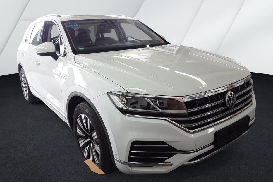 Продам Volkswagen Touareg 4X4 WEBAST PANORAMA 2019 года в Львове