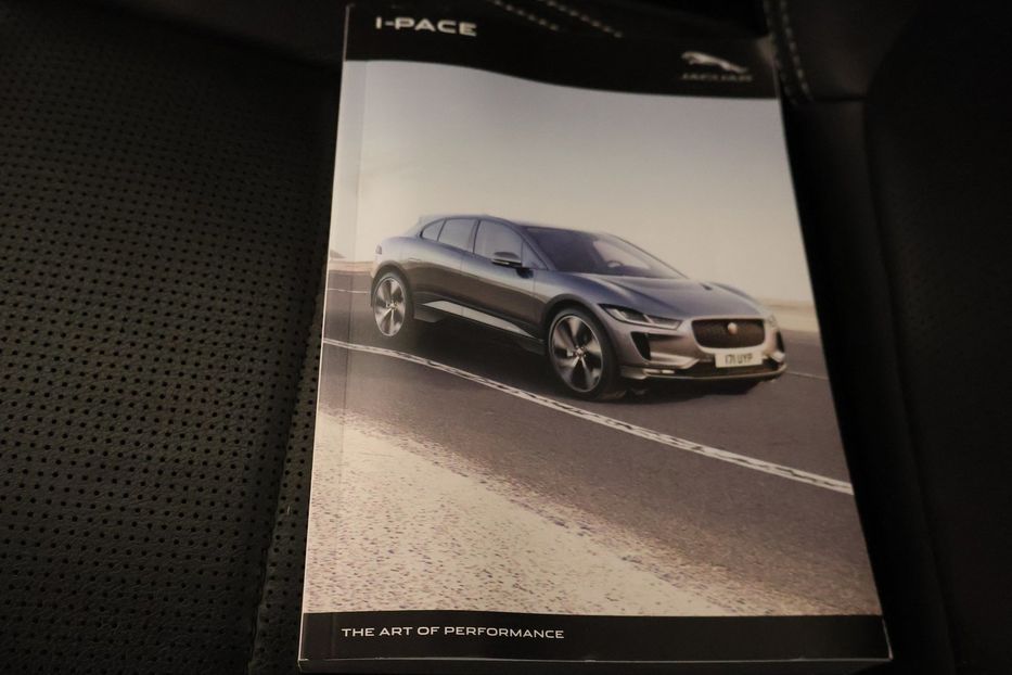 Продам Jaguar E-Pace 90 kWh 400 к.с. SE 2018 года в Львове