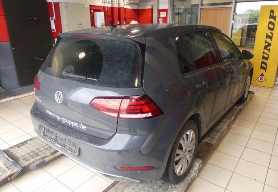 Продам Volkswagen e-Golf CCS NAVI LED KLIMA 2018 года в Львове