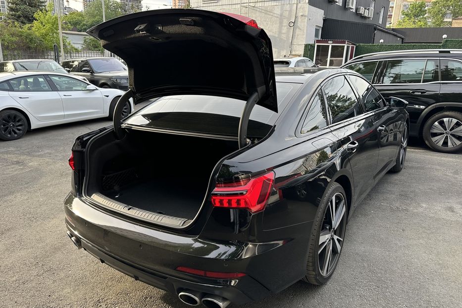 Продам Audi S6 Quattro 2022 года в Киеве