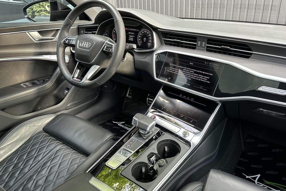 Продам Audi S6 Quattro 2022 года в Киеве