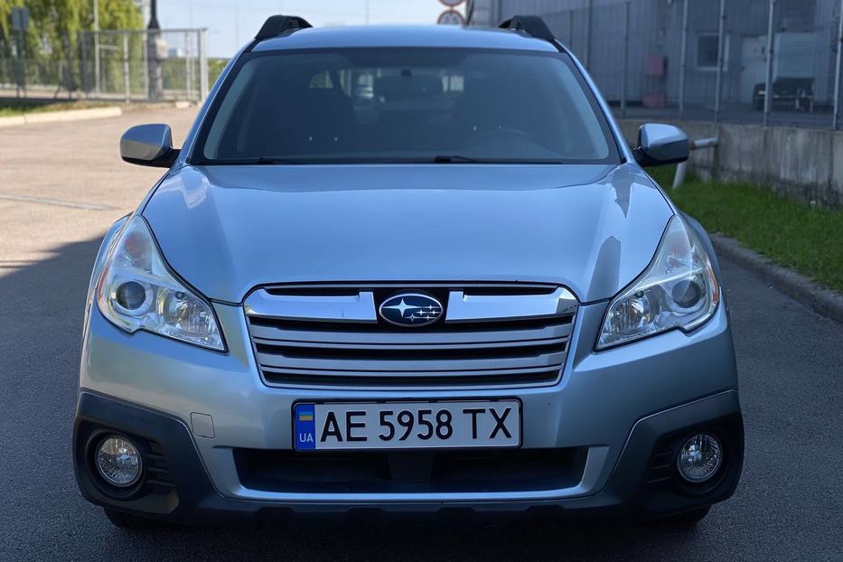 Продам Subaru Outback 2013 года в Днепре