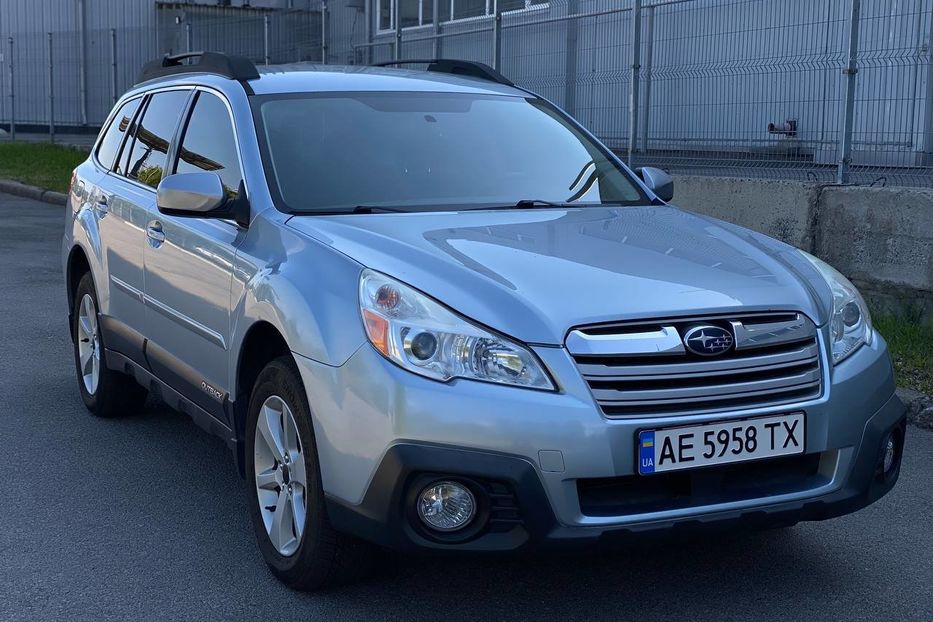 Продам Subaru Outback 2013 года в Днепре