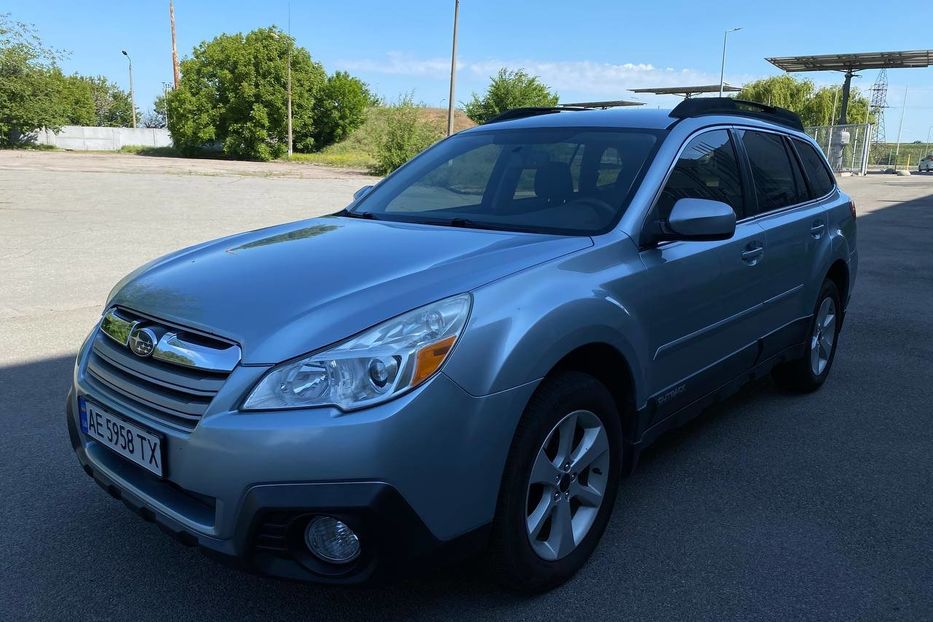 Продам Subaru Outback 2013 года в Днепре