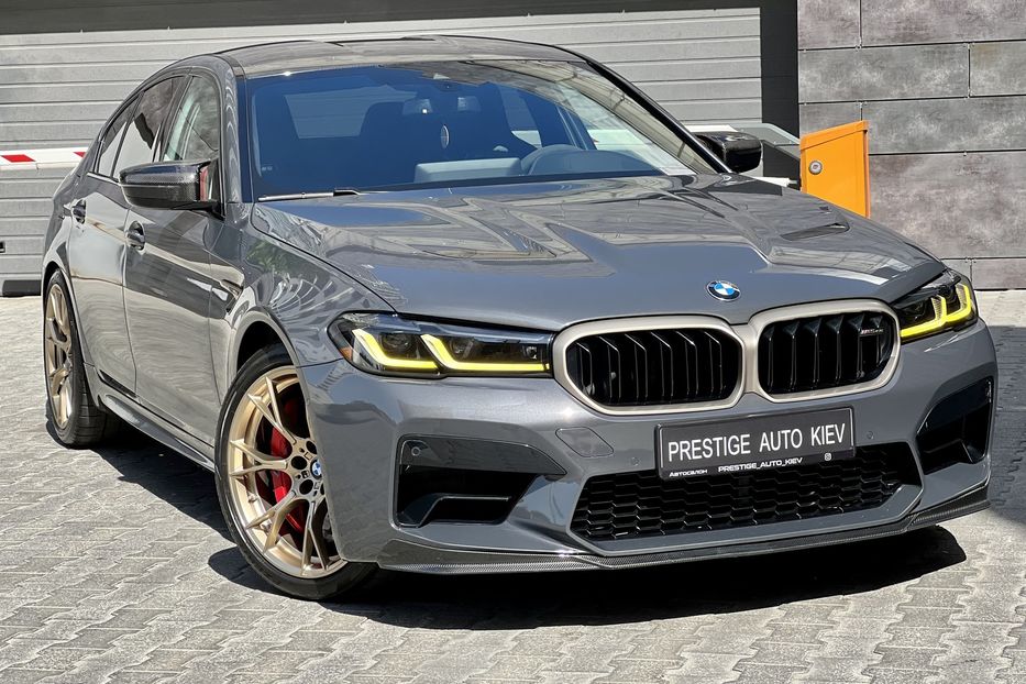 Продам BMW M5 CS  2021 года в Киеве