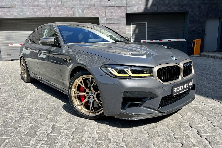 Продам BMW M5 CS  2021 года в Киеве