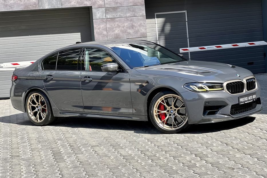 Продам BMW M5 CS  2021 года в Киеве