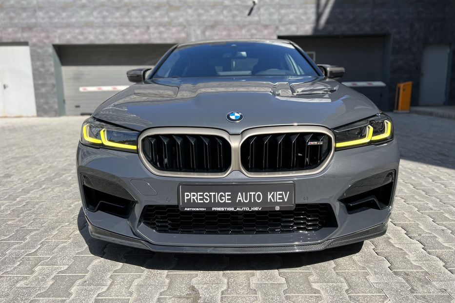 Продам BMW M5 CS  2021 года в Киеве