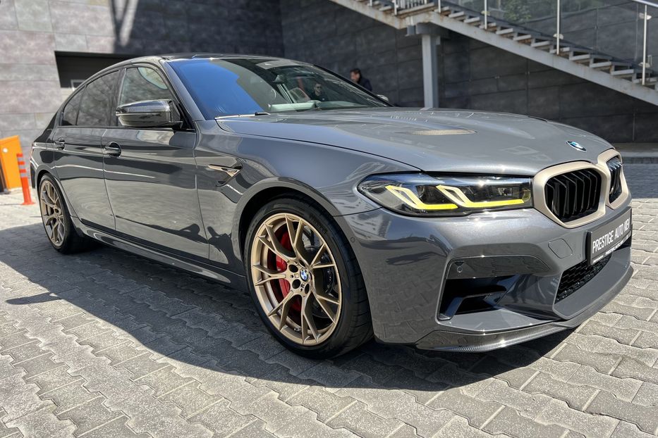 Продам BMW M5 CS  2021 года в Киеве