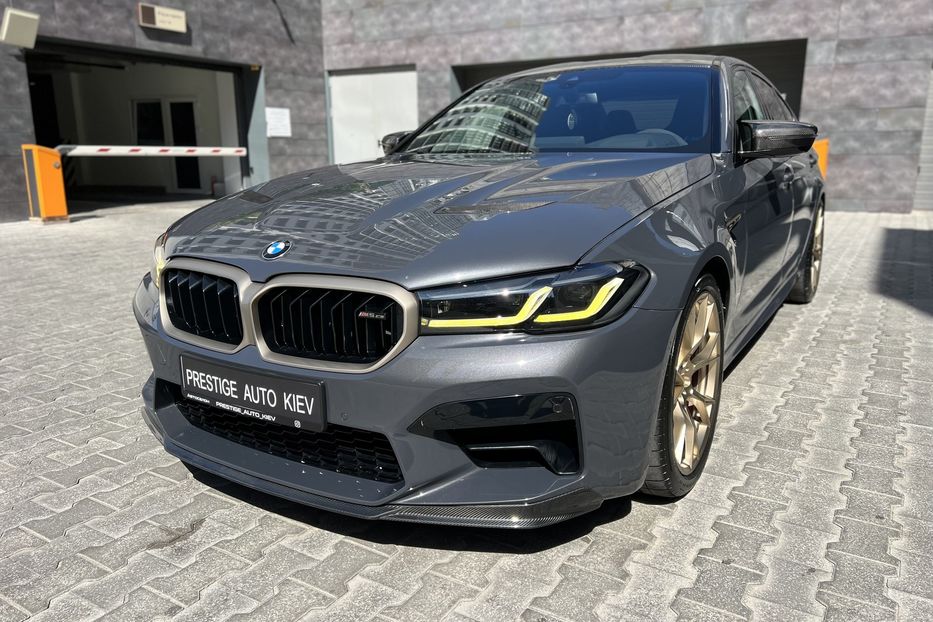 Продам BMW M5 CS  2021 года в Киеве