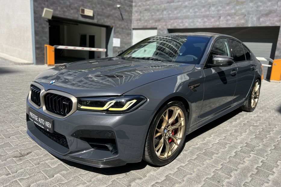 Продам BMW M5 CS  2021 года в Киеве