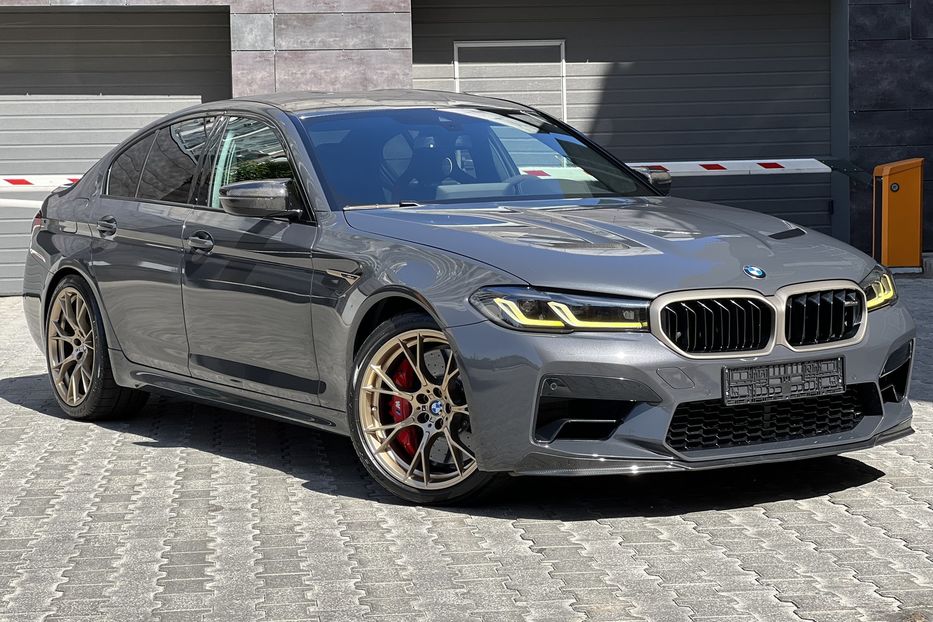 Продам BMW M5 CS  2021 года в Киеве