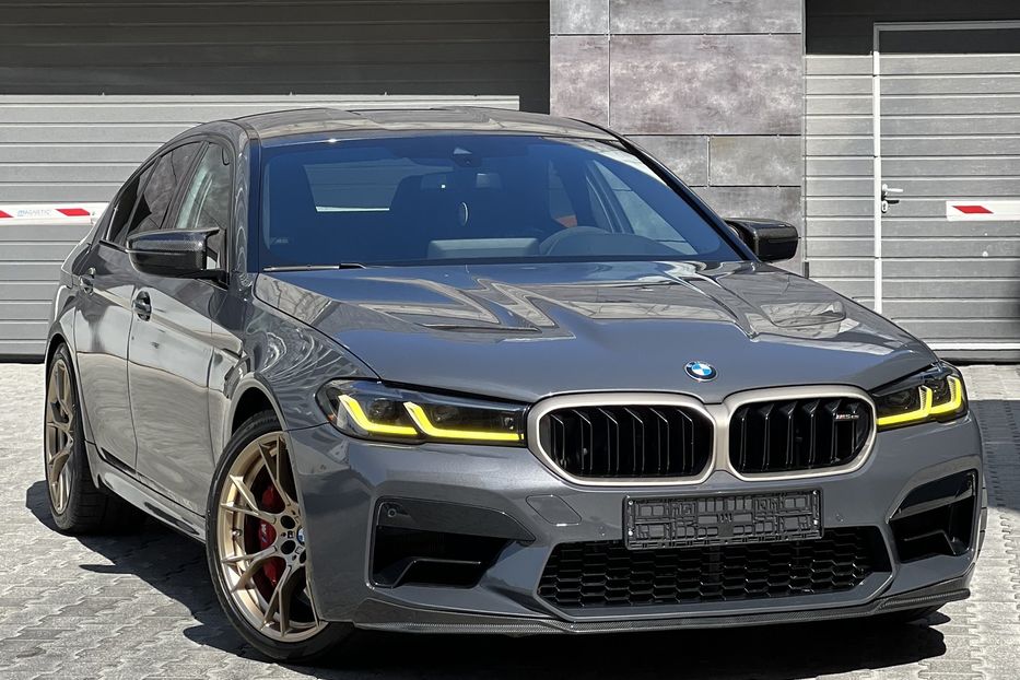 Продам BMW M5 CS  2021 года в Киеве