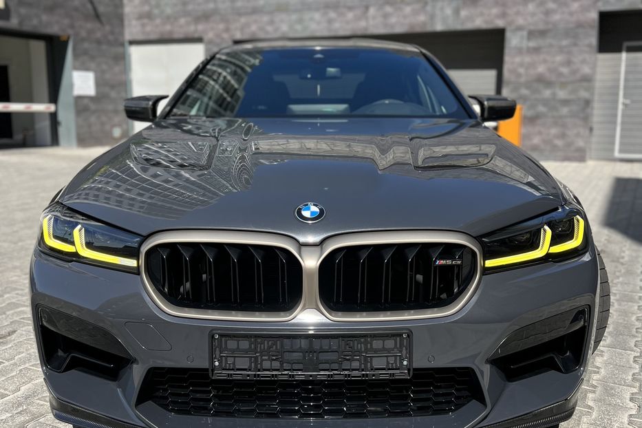 Продам BMW M5 CS  2021 года в Киеве