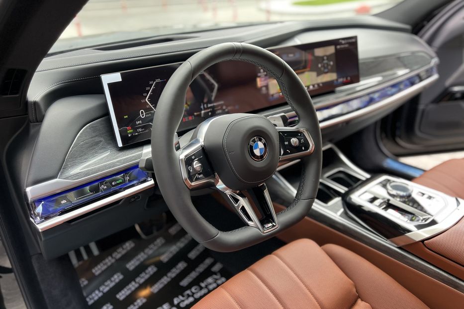 Продам BMW 740 INDIVIDUAL MAX FULL 2023 года в Киеве