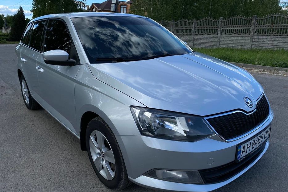 Продам Skoda Fabia 2016 года в Днепре