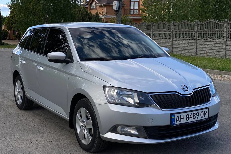 Продам Skoda Fabia 2016 года в Днепре