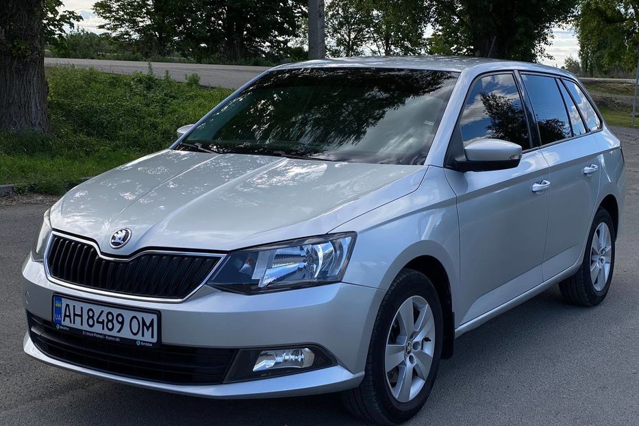 Продам Skoda Fabia 2016 года в Днепре