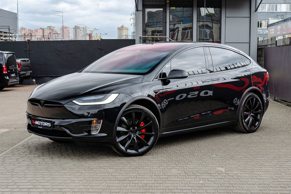 Продам Tesla Model X Performance Ludicrous 2019 года в Киеве