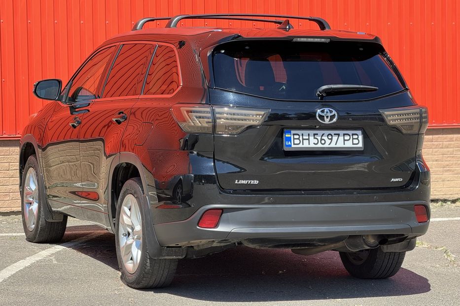 Продам Toyota Highlander Limited  2014 года в Одессе