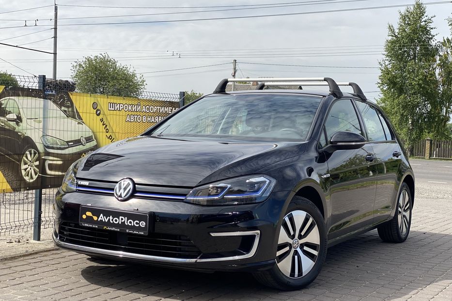 Продам Volkswagen e-Golf 2019 года в Луцке