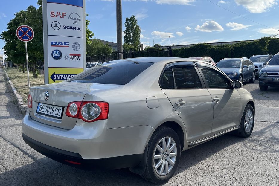 Продам Volkswagen Jetta 1,6 MPI 2007 года в Николаеве