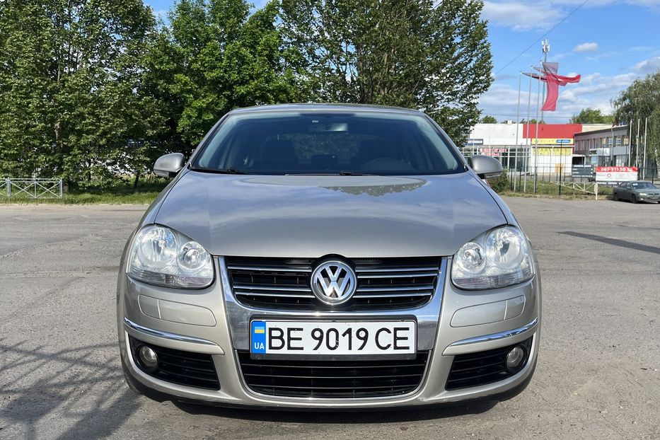 Продам Volkswagen Jetta 1,6 MPI 2007 года в Николаеве