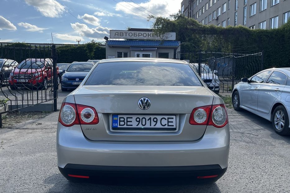 Продам Volkswagen Jetta 1,6 MPI 2007 года в Николаеве